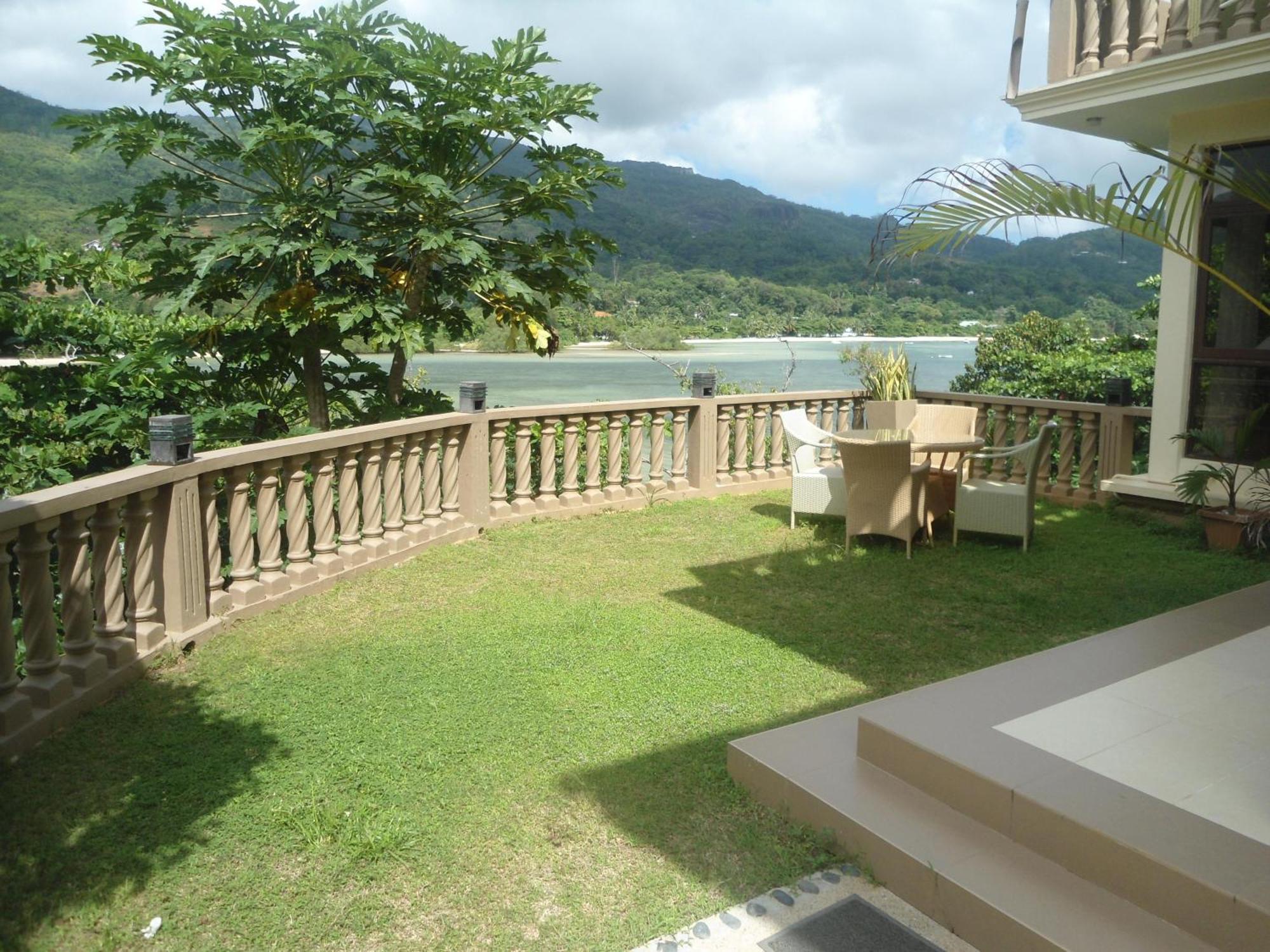 Bayview Villas Seychelles Anse Boileau Exterior photo